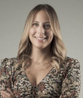 Anja Brämer | Employée de commerce